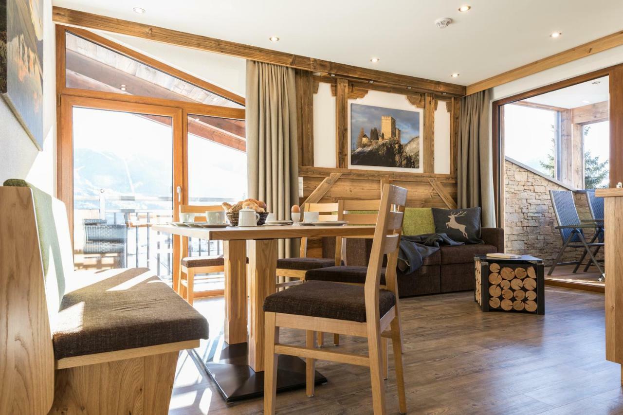 Naturlodge Ladis Ehemals Alpenlodge Alexander Inklusive Sommer Bergbahnticket Exterior foto