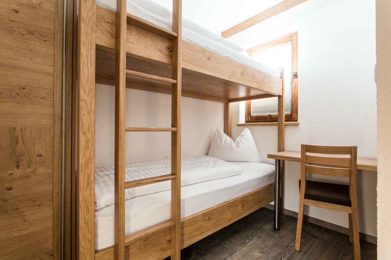 Naturlodge Ladis Ehemals Alpenlodge Alexander Inklusive Sommer Bergbahnticket Exterior foto
